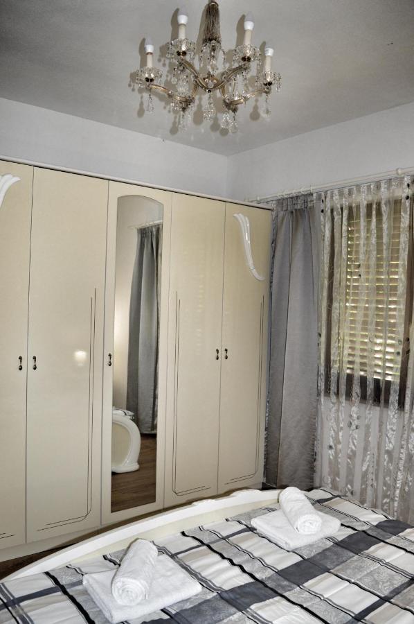 Apartment Nikolic Kastela Exterior photo